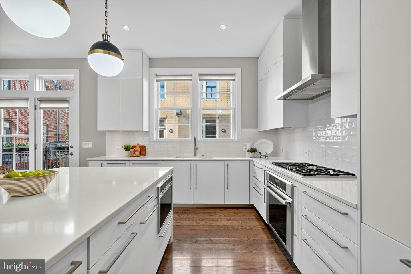 19 PIONEER MILL WAY, ALEXANDRIA, Virginia 22314, 4 Bedrooms Bedrooms, 9 Rooms Rooms,4 BathroomsBathrooms,Residential,For sale,19 PIONEER MILL WAY,VAAX2049840 MLS # VAAX2049840