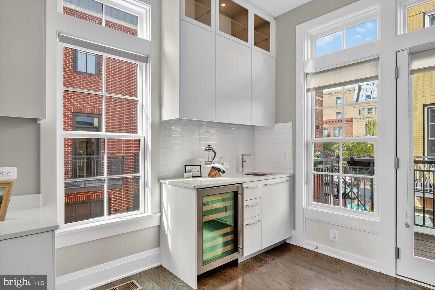 19 PIONEER MILL WAY, ALEXANDRIA, Virginia 22314, 4 Bedrooms Bedrooms, 9 Rooms Rooms,4 BathroomsBathrooms,Residential,For sale,19 PIONEER MILL WAY,VAAX2049840 MLS # VAAX2049840