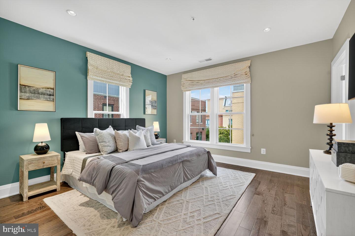 19 PIONEER MILL WAY, ALEXANDRIA, Virginia 22314, 4 Bedrooms Bedrooms, 9 Rooms Rooms,4 BathroomsBathrooms,Residential,For sale,19 PIONEER MILL WAY,VAAX2049840 MLS # VAAX2049840