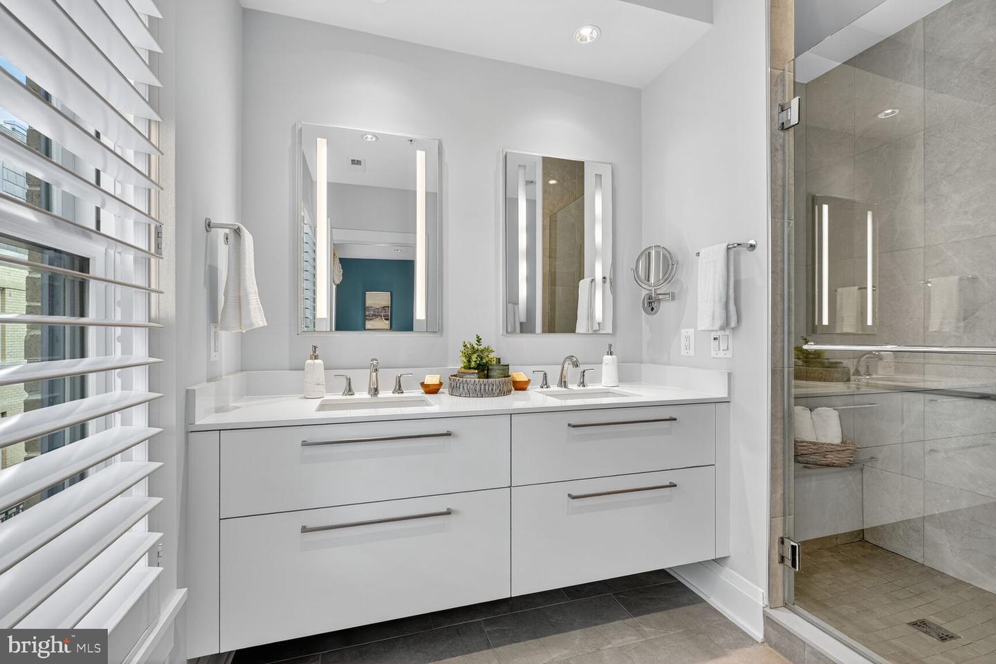 19 PIONEER MILL WAY, ALEXANDRIA, Virginia 22314, 4 Bedrooms Bedrooms, 9 Rooms Rooms,4 BathroomsBathrooms,Residential,For sale,19 PIONEER MILL WAY,VAAX2049840 MLS # VAAX2049840