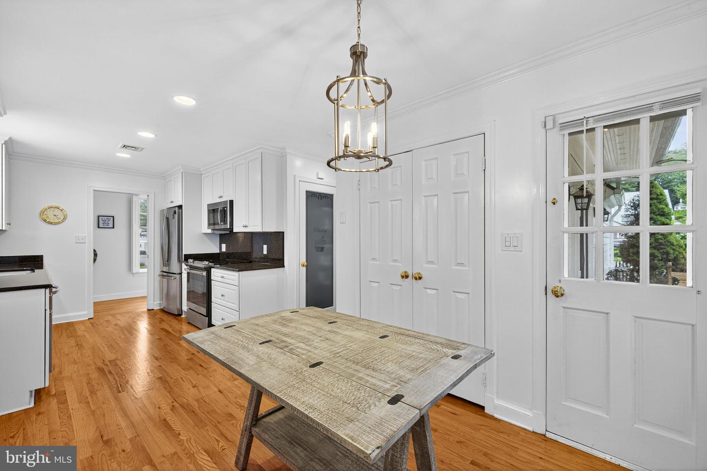 12 CHINN CT, MIDDLEBURG, Virginia 20117, 3 Bedrooms Bedrooms, ,3 BathroomsBathrooms,Residential,For sale,12 CHINN CT,VALO2107464 MLS # VALO2107464