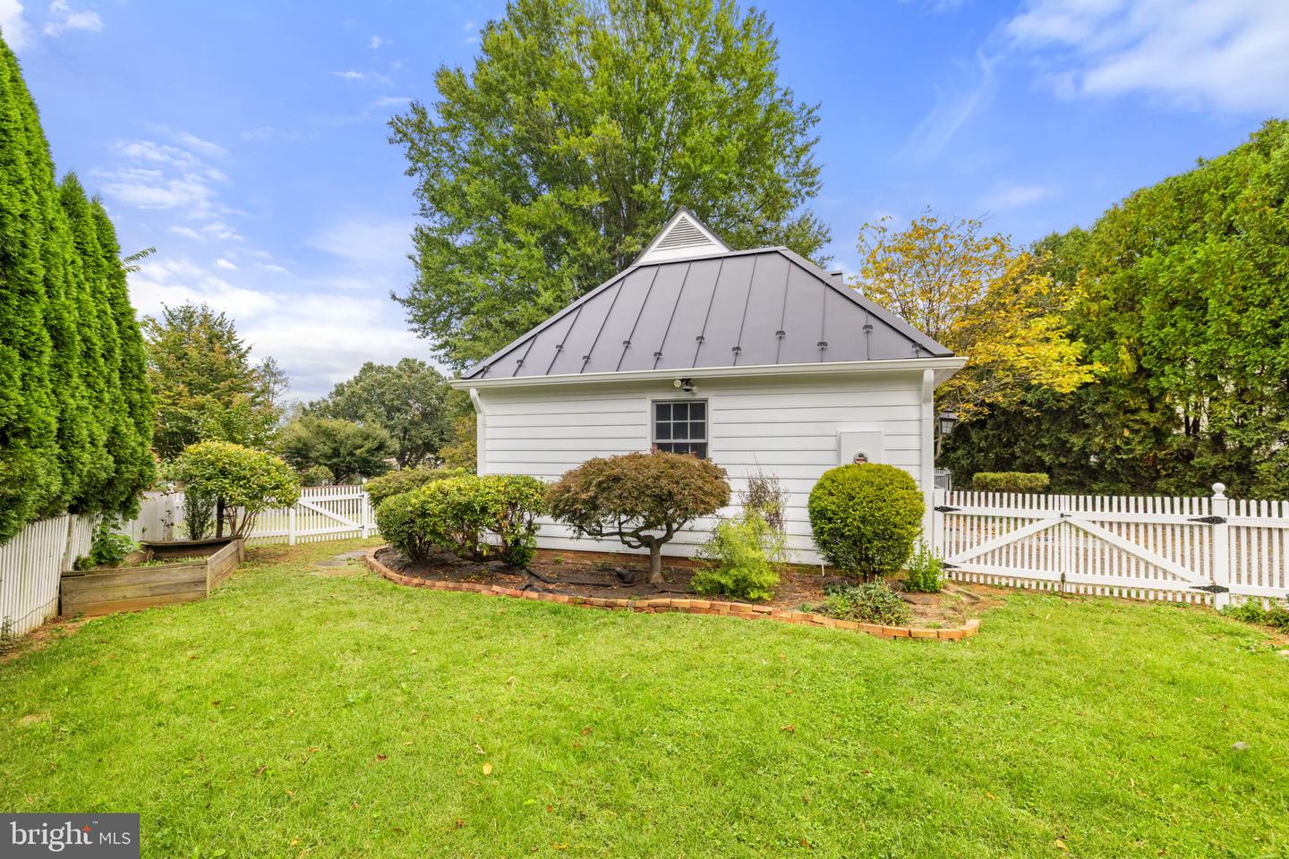 12 CHINN CT, MIDDLEBURG, Virginia 20117, 3 Bedrooms Bedrooms, ,3 BathroomsBathrooms,Residential,For sale,12 CHINN CT,VALO2107464 MLS # VALO2107464