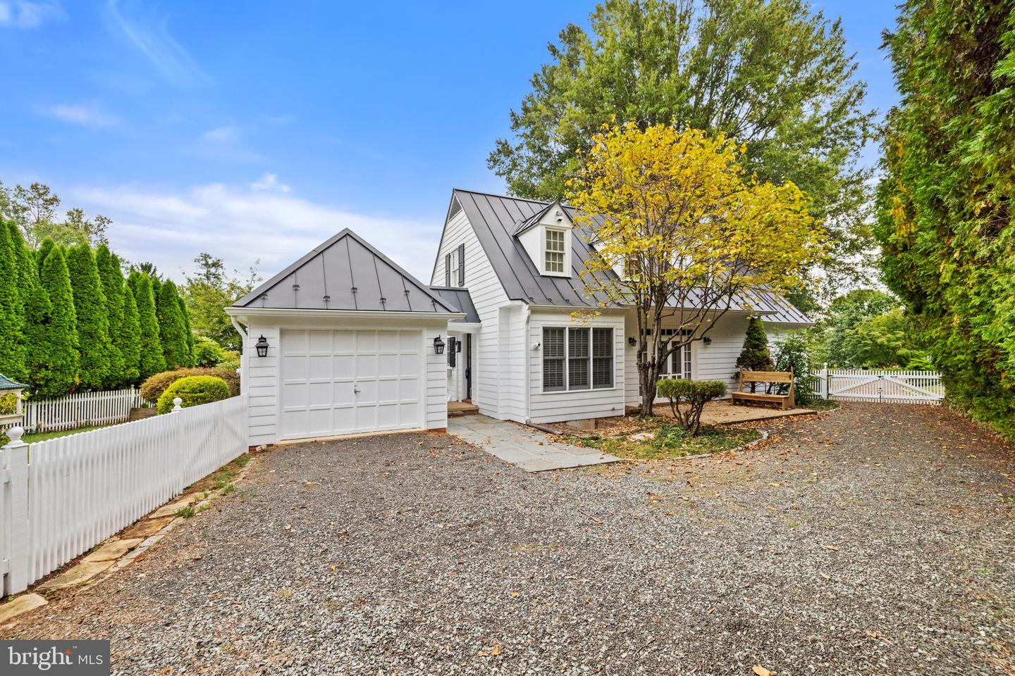 12 CHINN CT, MIDDLEBURG, Virginia 20117, 3 Bedrooms Bedrooms, ,3 BathroomsBathrooms,Residential,For sale,12 CHINN CT,VALO2107464 MLS # VALO2107464
