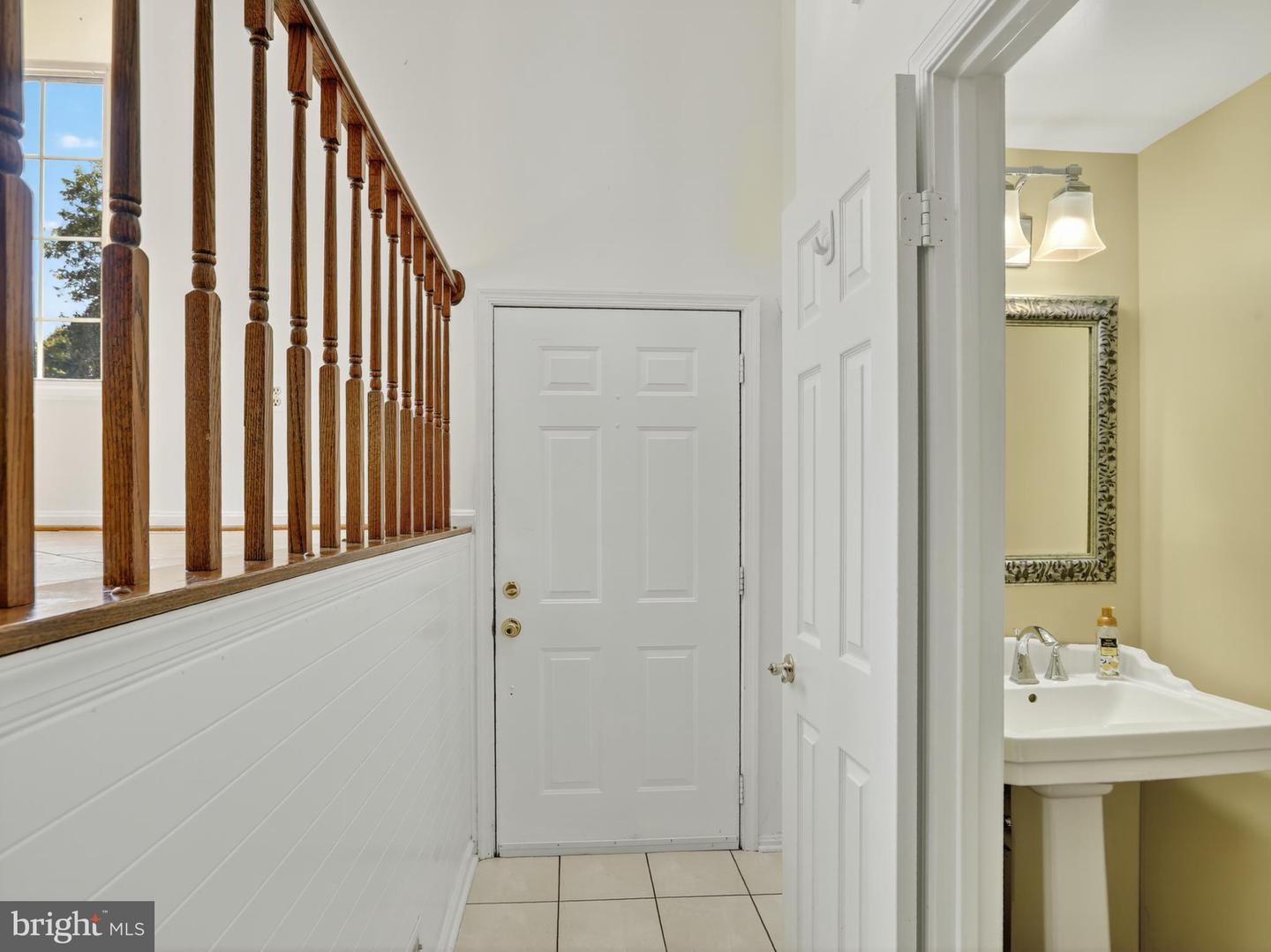 BURKE, Virginia 22015, 3 Bedrooms Bedrooms, 11 Rooms Rooms,2 BathroomsBathrooms,Residential,For sale,VAFX2268988 MLS # VAFX2268988