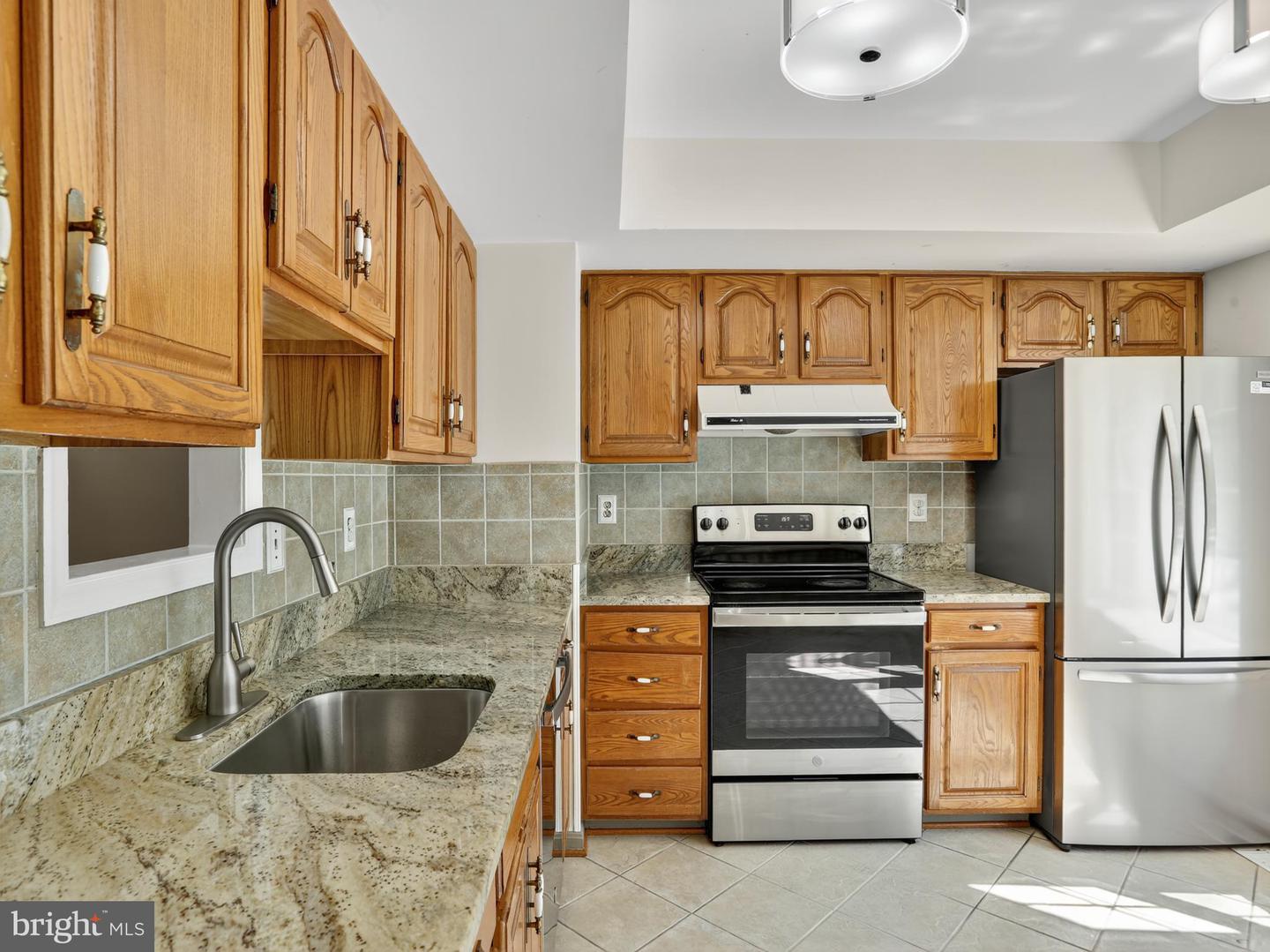 BURKE, Virginia 22015, 3 Bedrooms Bedrooms, 11 Rooms Rooms,2 BathroomsBathrooms,Residential,For sale,VAFX2268988 MLS # VAFX2268988