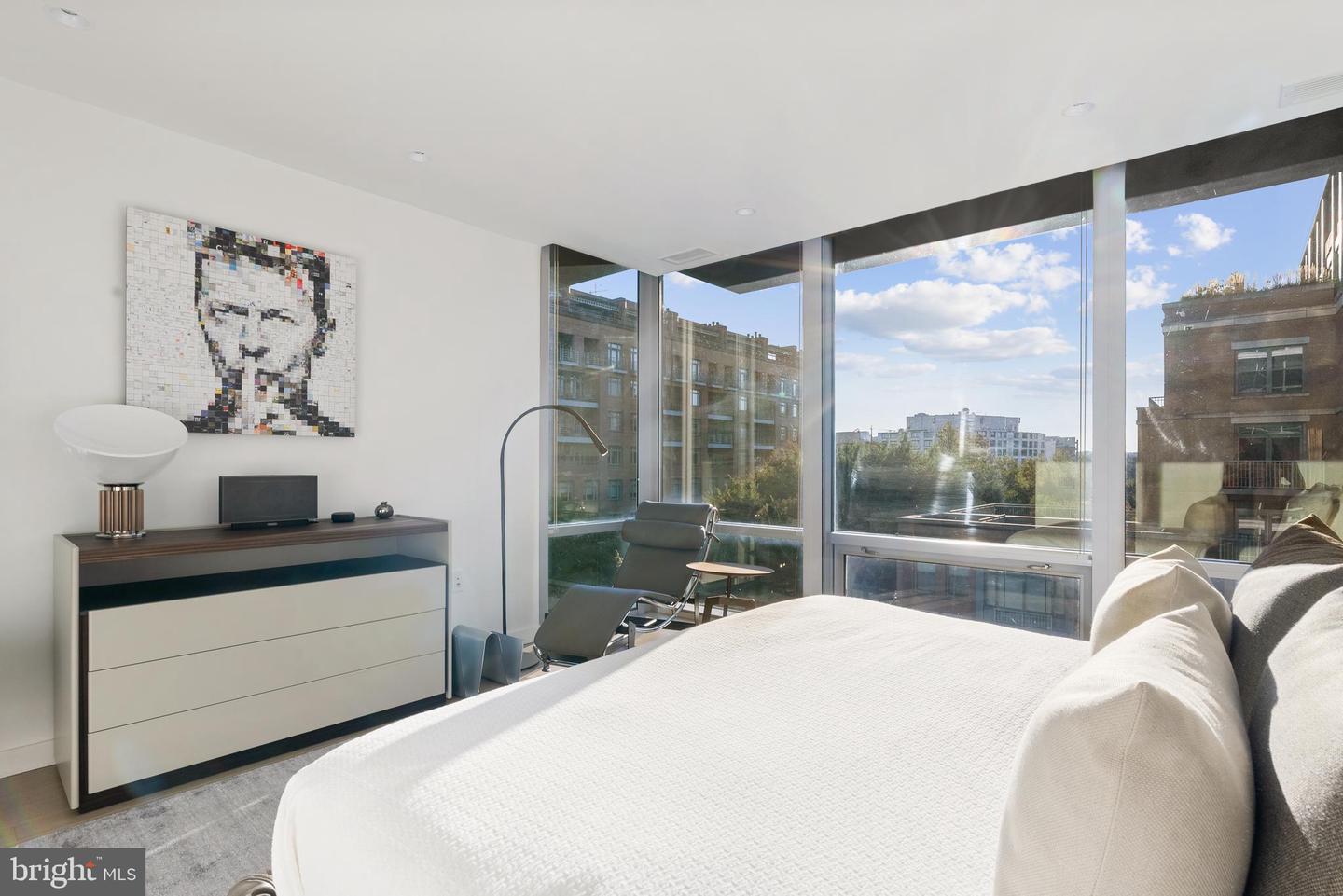 1111 24TH ST NW #53, WASHINGTON, District Of Columbia 20037, 3 Bedrooms Bedrooms, ,2 BathroomsBathrooms,Residential,For sale,1111 24TH ST NW #53,DCDC2224336 MLS # DCDC2224336