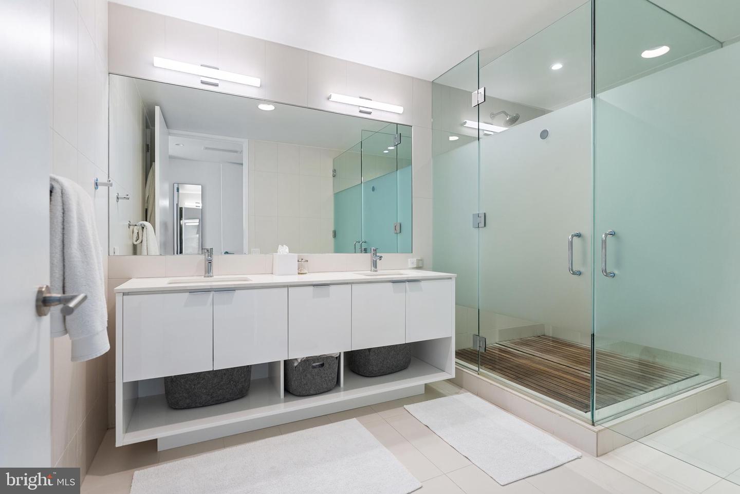 1111 24TH ST NW #53, WASHINGTON, District Of Columbia 20037, 3 Bedrooms Bedrooms, ,2 BathroomsBathrooms,Residential,For sale,1111 24TH ST NW #53,DCDC2224336 MLS # DCDC2224336