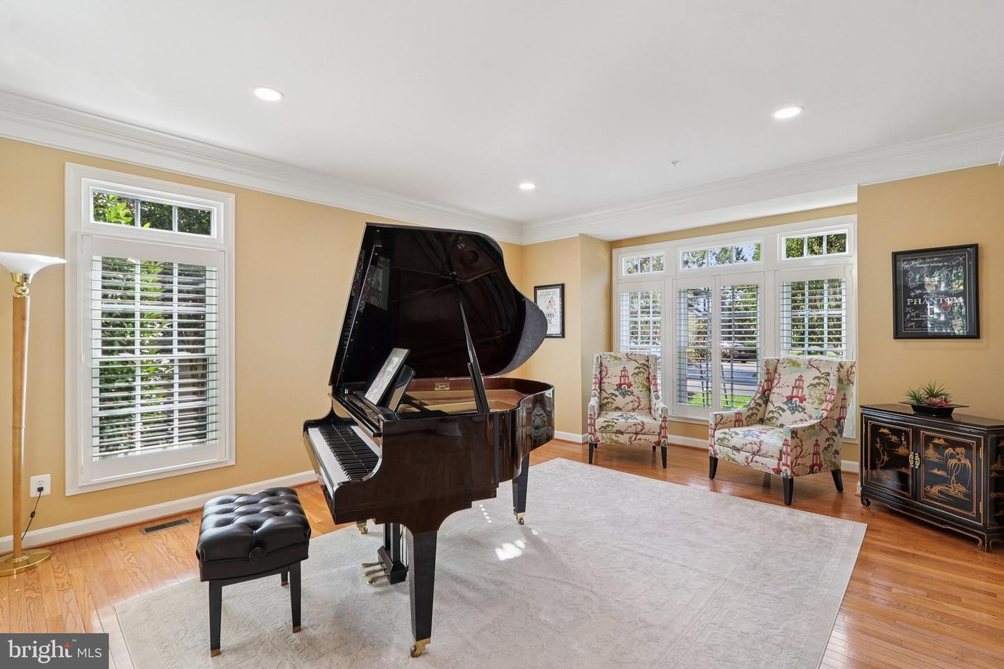 43420 SPANISH BAY CT, LEESBURG, Virginia 20176, 5 Bedrooms Bedrooms, ,4 BathroomsBathrooms,Residential,For sale,43420 SPANISH BAY CT,VALO2107830 MLS # VALO2107830
