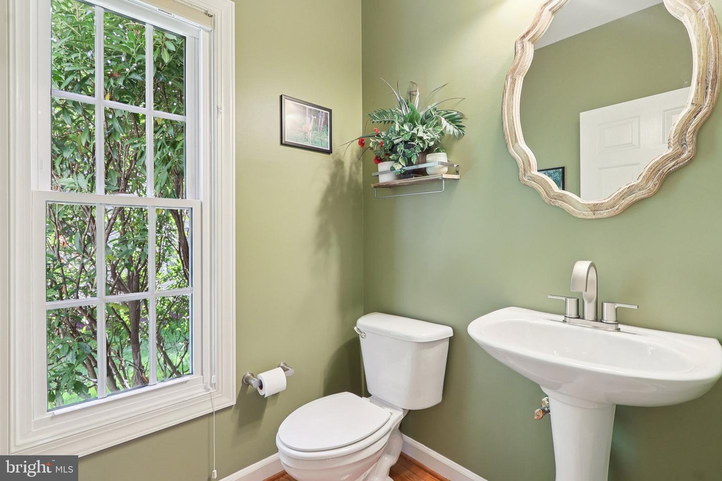 43420 SPANISH BAY CT, LEESBURG, Virginia 20176, 5 Bedrooms Bedrooms, ,4 BathroomsBathrooms,Residential,For sale,43420 SPANISH BAY CT,VALO2107830 MLS # VALO2107830