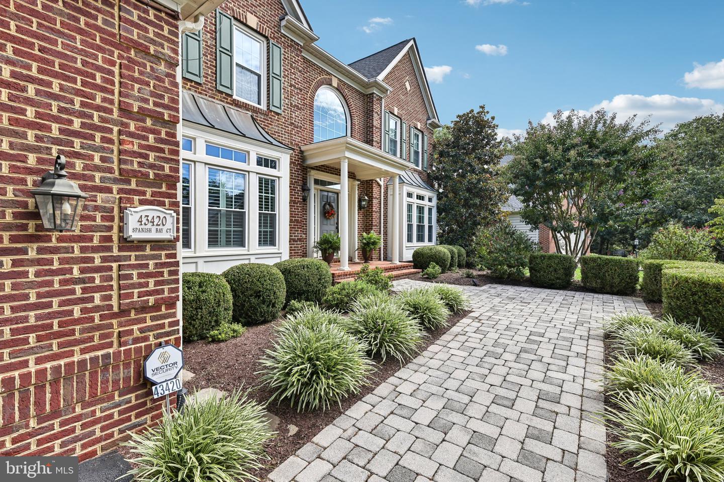 43420 SPANISH BAY CT, LEESBURG, Virginia 20176, 5 Bedrooms Bedrooms, ,4 BathroomsBathrooms,Residential,For sale,43420 SPANISH BAY CT,VALO2107830 MLS # VALO2107830