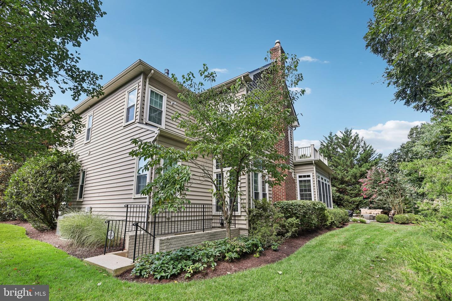 43420 SPANISH BAY CT, LEESBURG, Virginia 20176, 5 Bedrooms Bedrooms, ,4 BathroomsBathrooms,Residential,For sale,43420 SPANISH BAY CT,VALO2107830 MLS # VALO2107830