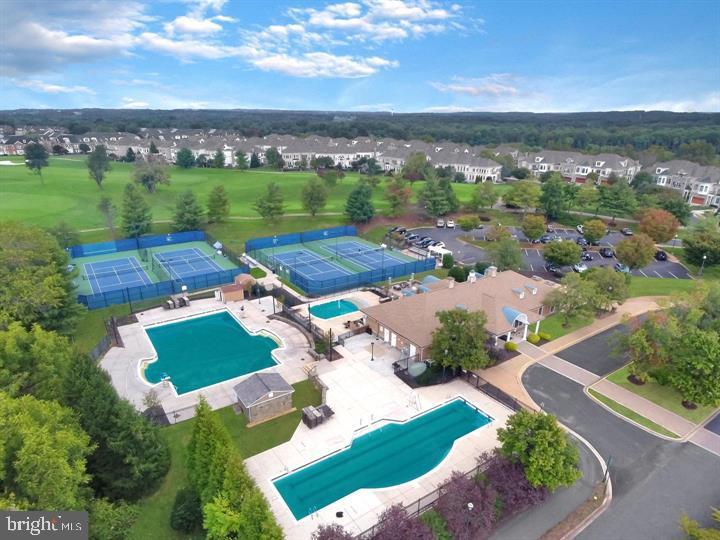 43420 SPANISH BAY CT, LEESBURG, Virginia 20176, 5 Bedrooms Bedrooms, ,4 BathroomsBathrooms,Residential,For sale,43420 SPANISH BAY CT,VALO2107830 MLS # VALO2107830