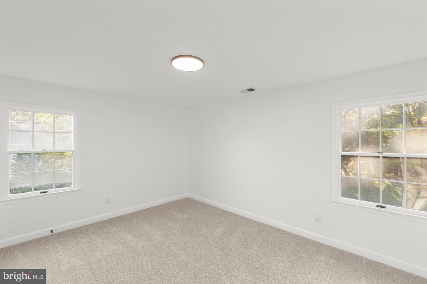509 MARION ST, WINCHESTER, Virginia 22601, 4 Bedrooms Bedrooms, ,2 BathroomsBathrooms,Residential,For sale,509 MARION ST,VAWI2009156 MLS # VAWI2009156