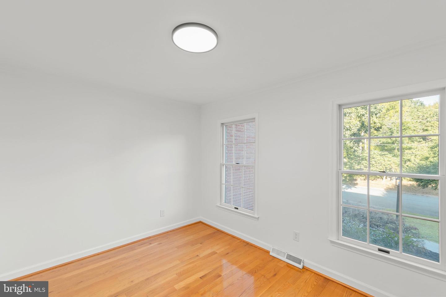 509 MARION ST, WINCHESTER, Virginia 22601, 4 Bedrooms Bedrooms, ,2 BathroomsBathrooms,Residential,For sale,509 MARION ST,VAWI2009156 MLS # VAWI2009156