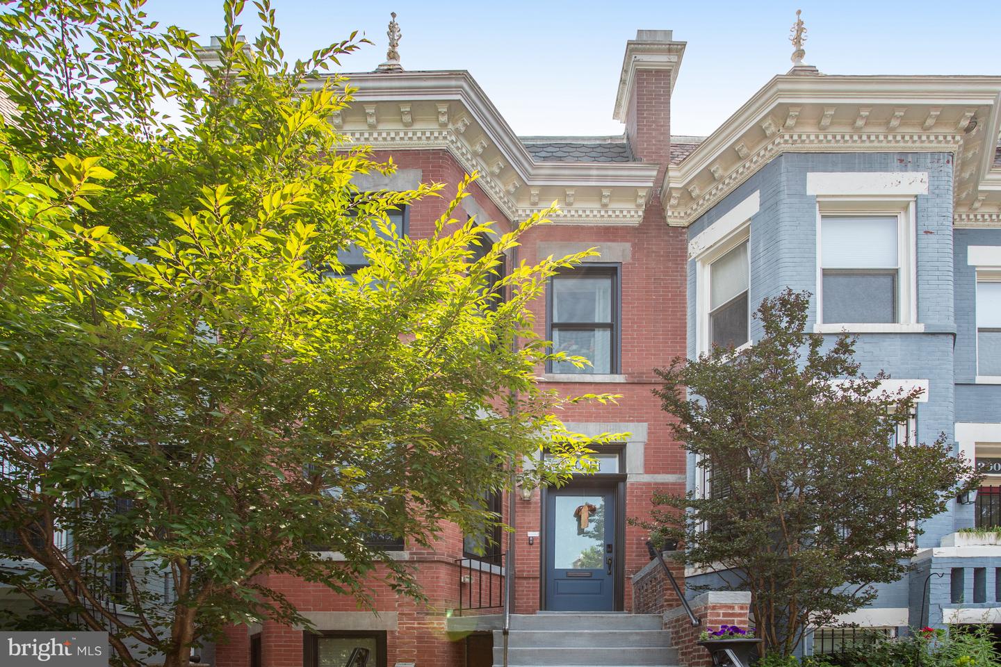 2011 1ST ST NW, WASHINGTON, District Of Columbia 20001, 5 Bedrooms Bedrooms, ,3 BathroomsBathrooms,Residential,For sale,2011 1ST ST NW,DCDC2225210 MLS # DCDC2225210