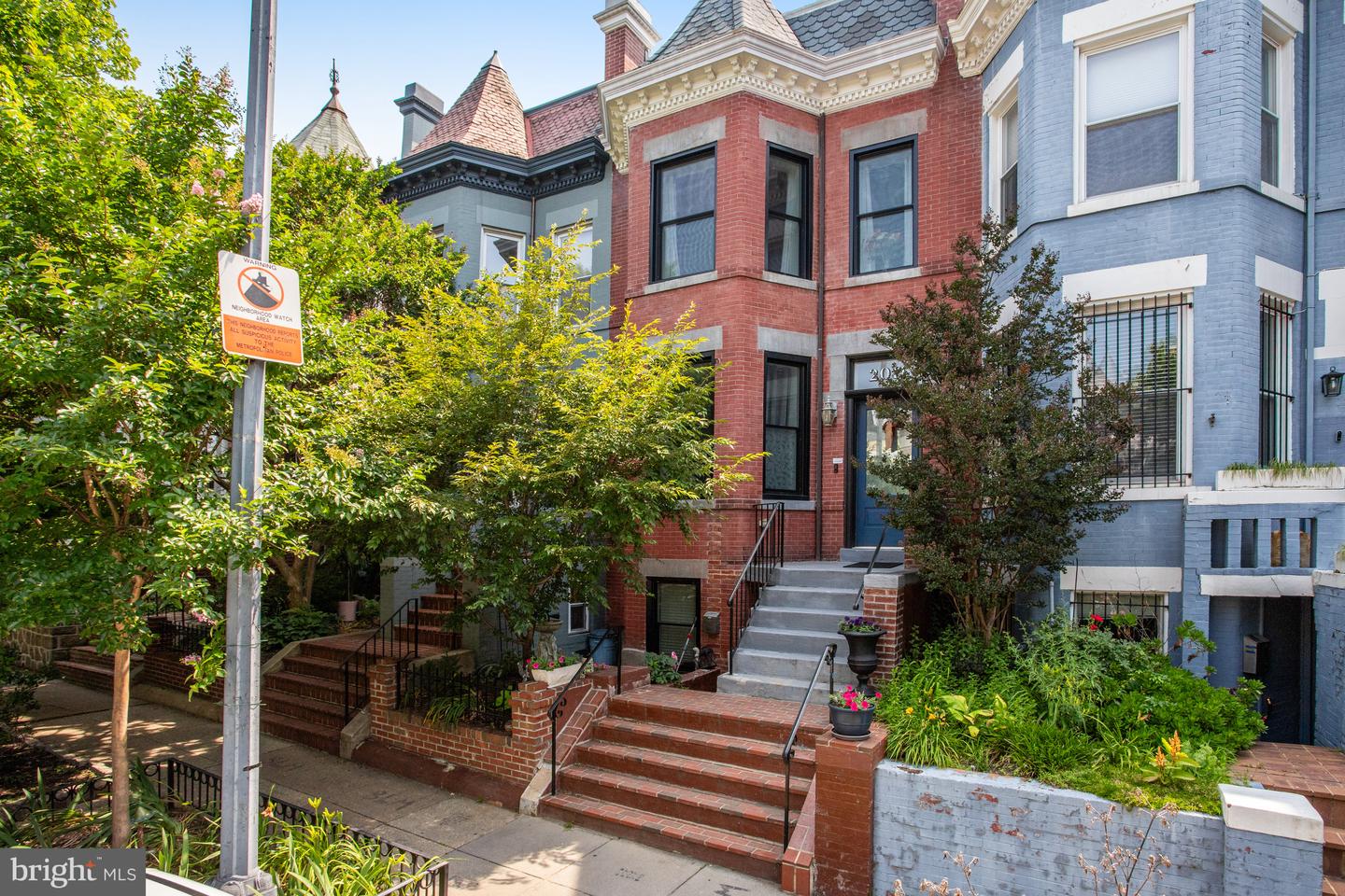 2011 1ST ST NW, WASHINGTON, District Of Columbia 20001, 5 Bedrooms Bedrooms, ,3 BathroomsBathrooms,Residential,For sale,2011 1ST ST NW,DCDC2225210 MLS # DCDC2225210