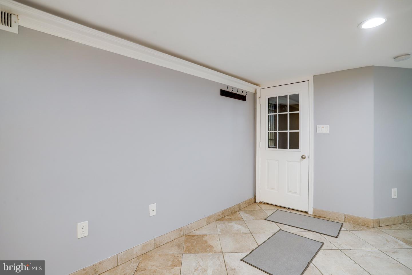 2011 1ST ST NW, WASHINGTON, District Of Columbia 20001, 5 Bedrooms Bedrooms, ,3 BathroomsBathrooms,Residential,For sale,2011 1ST ST NW,DCDC2225210 MLS # DCDC2225210