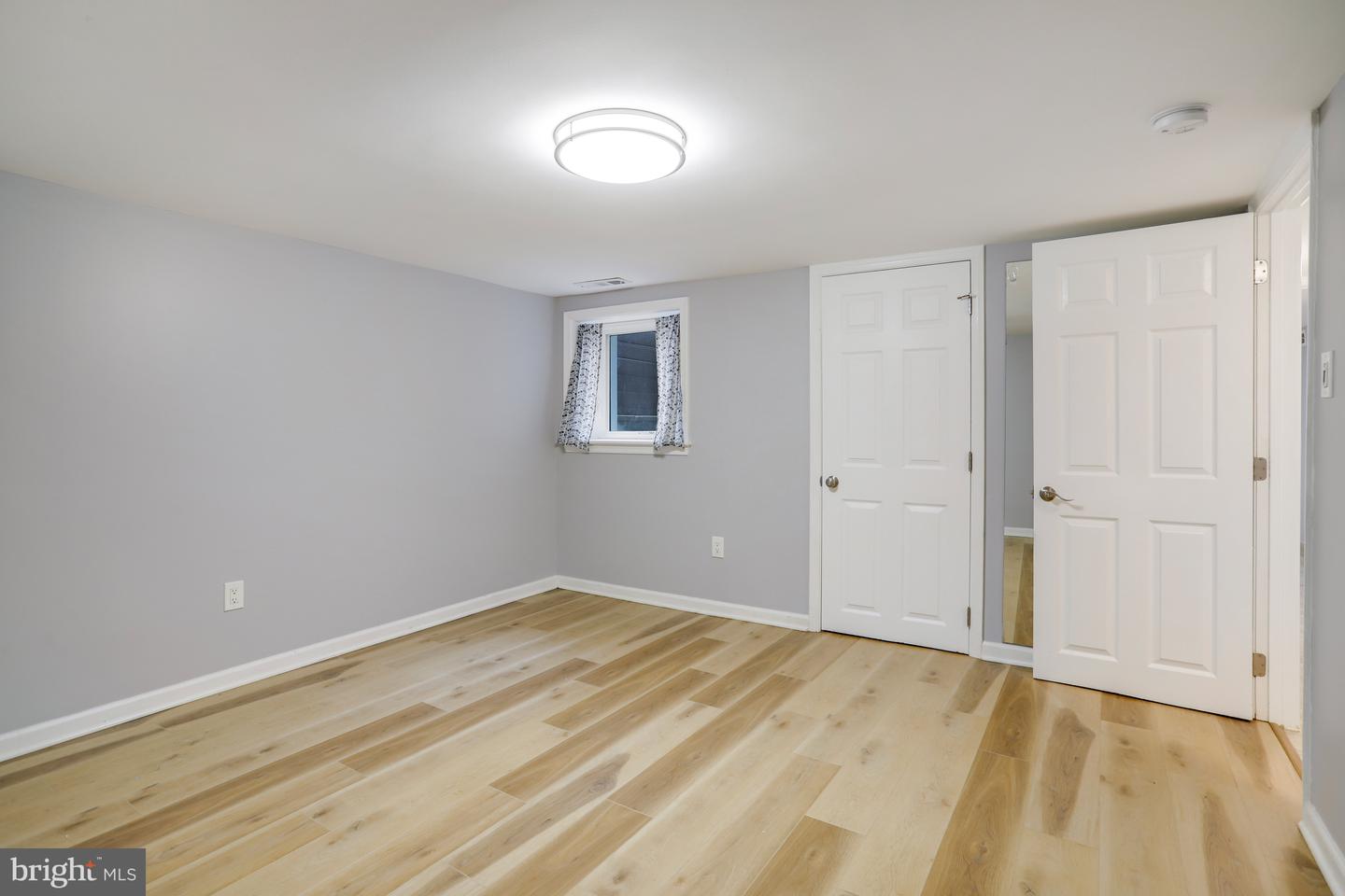 2011 1ST ST NW, WASHINGTON, District Of Columbia 20001, 5 Bedrooms Bedrooms, ,3 BathroomsBathrooms,Residential,For sale,2011 1ST ST NW,DCDC2225210 MLS # DCDC2225210