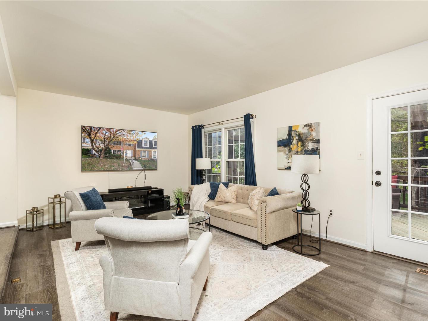8009 BETHELEN WOODS LN, SPRINGFIELD, Virginia 22153, 3 Bedrooms Bedrooms, ,2 BathroomsBathrooms,Residential,For sale,8009 BETHELEN WOODS LN,VAFX2272590 MLS # VAFX2272590