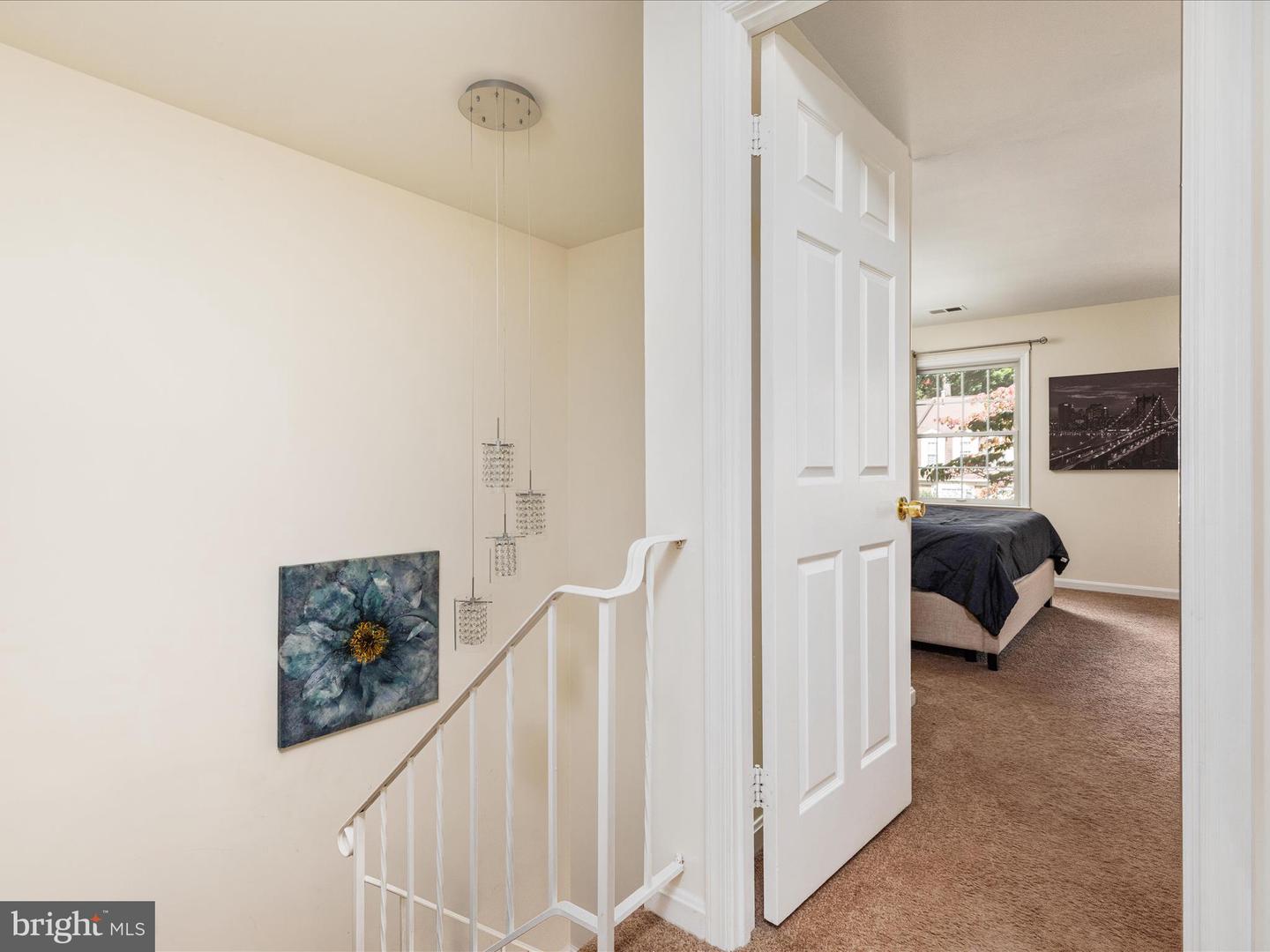 8009 BETHELEN WOODS LN, SPRINGFIELD, Virginia 22153, 3 Bedrooms Bedrooms, ,2 BathroomsBathrooms,Residential,For sale,8009 BETHELEN WOODS LN,VAFX2272590 MLS # VAFX2272590
