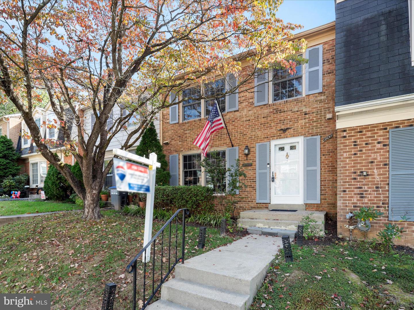 8009 BETHELEN WOODS LN, SPRINGFIELD, Virginia 22153, 3 Bedrooms Bedrooms, ,2 BathroomsBathrooms,Residential,For sale,8009 BETHELEN WOODS LN,VAFX2272590 MLS # VAFX2272590