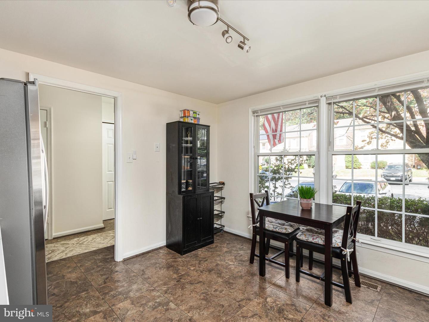 8009 BETHELEN WOODS LN, SPRINGFIELD, Virginia 22153, 3 Bedrooms Bedrooms, ,2 BathroomsBathrooms,Residential,For sale,8009 BETHELEN WOODS LN,VAFX2272590 MLS # VAFX2272590