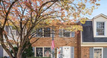 8009 BETHELEN WOODS LN, SPRINGFIELD, Virginia 22153, 3 Bedrooms Bedrooms, ,2 BathroomsBathrooms,Residential,For sale,8009 BETHELEN WOODS LN,VAFX2272590 MLS # VAFX2272590