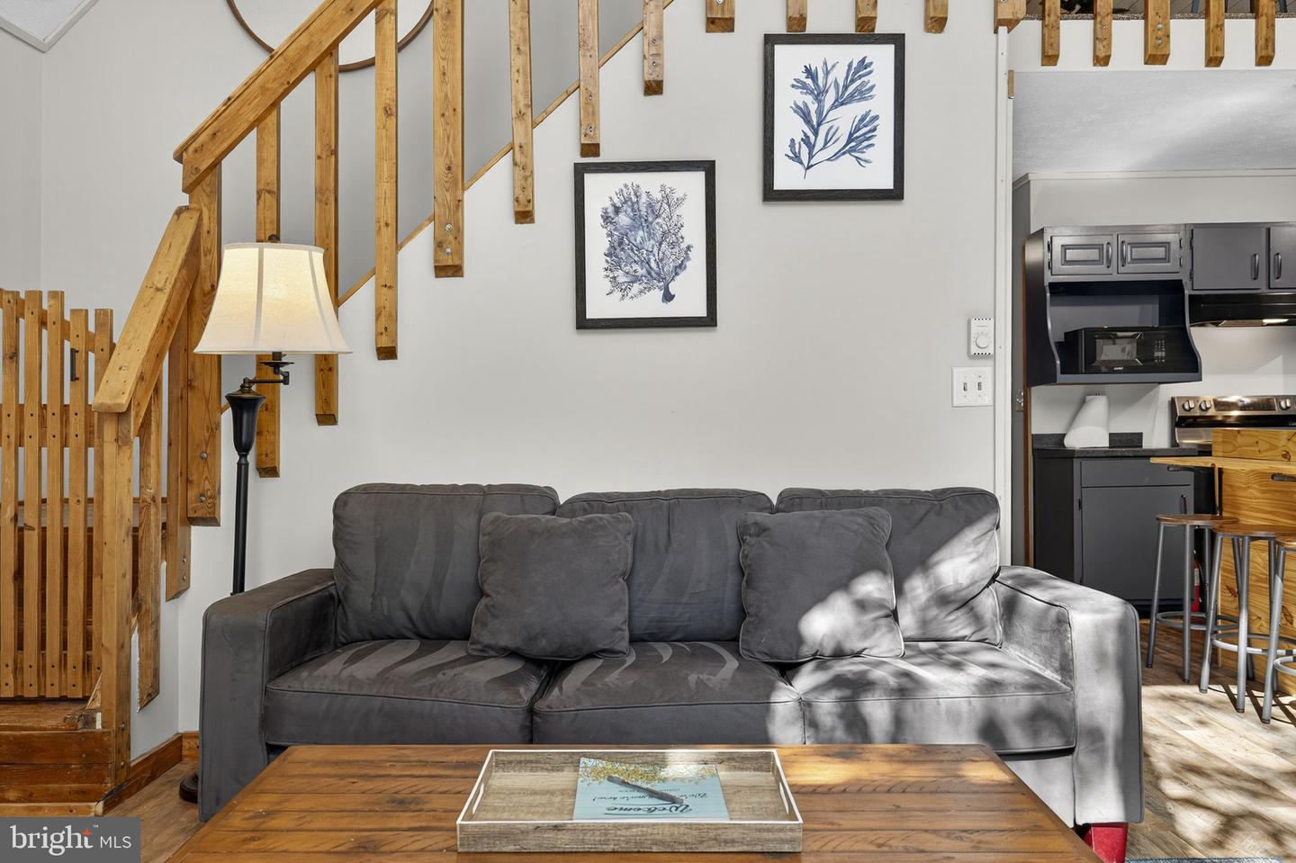 218 MULBERRY LN, MOUNT JACKSON, Virginia 22842, 2 Bedrooms Bedrooms, ,1 BathroomBathrooms,Residential,For sale,218 MULBERRY LN,VASH2012700 MLS # VASH2012700