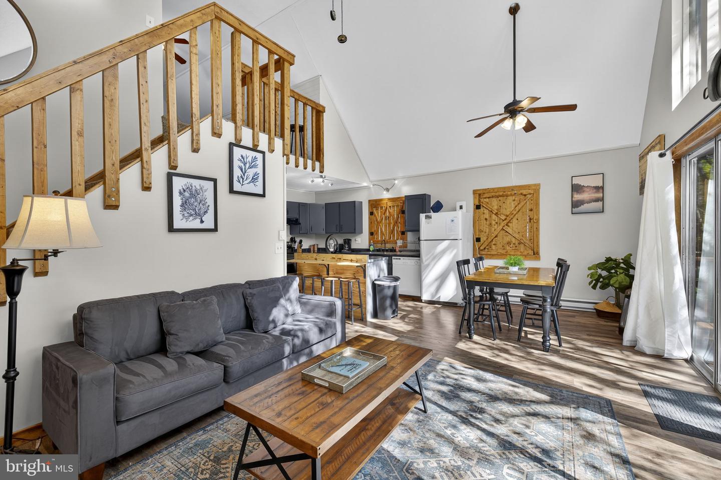 218 MULBERRY LN, MOUNT JACKSON, Virginia 22842, 2 Bedrooms Bedrooms, ,1 BathroomBathrooms,Residential,For sale,218 MULBERRY LN,VASH2012700 MLS # VASH2012700