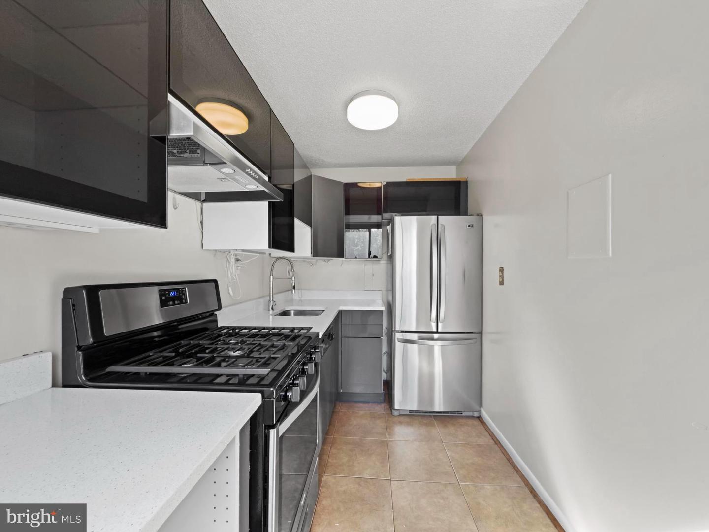 2500 N VAN DORN ST #316, ALEXANDRIA, Virginia 22302, ,1 BathroomBathrooms,Residential,For sale,2500 N VAN DORN ST #316,VAAX2050618 MLS # VAAX2050618