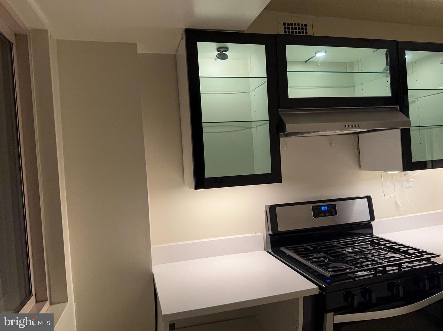 2500 N VAN DORN ST #316, ALEXANDRIA, Virginia 22302, ,1 BathroomBathrooms,Residential,For sale,2500 N VAN DORN ST #316,VAAX2050618 MLS # VAAX2050618