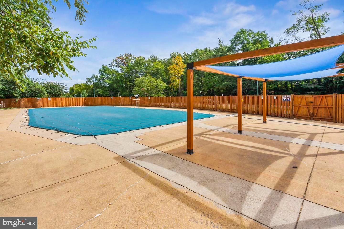 2500 N VAN DORN ST #316, ALEXANDRIA, Virginia 22302, ,1 BathroomBathrooms,Residential,For sale,2500 N VAN DORN ST #316,VAAX2050618 MLS # VAAX2050618