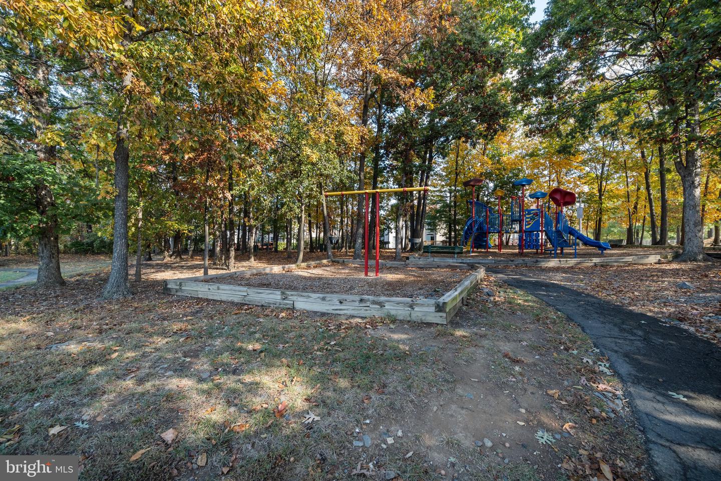 8083 LACY DR #101, MANASSAS, Virginia 20109, 2 Bedrooms Bedrooms, ,2 BathroomsBathrooms,Residential,For sale,8083 LACY DR #101,VAPW2105620 MLS # VAPW2105620