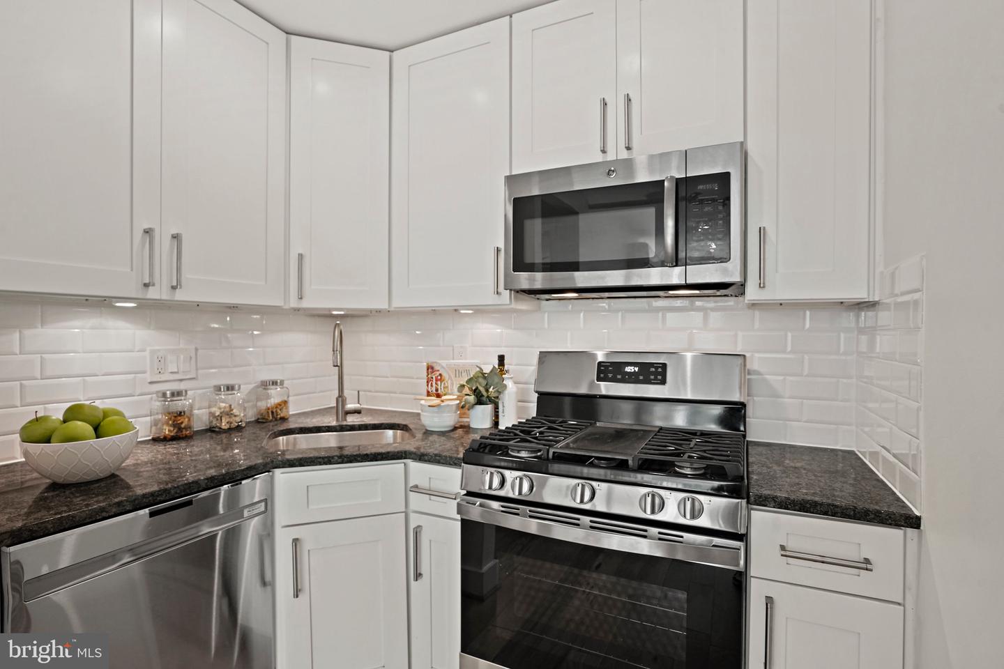1514 NEWTON ST NW #103, WASHINGTON, District Of Columbia 20010, 1 Bedroom Bedrooms, ,1 BathroomBathrooms,Residential,For sale,1514 NEWTON ST NW #103,DCDC2226168 MLS # DCDC2226168