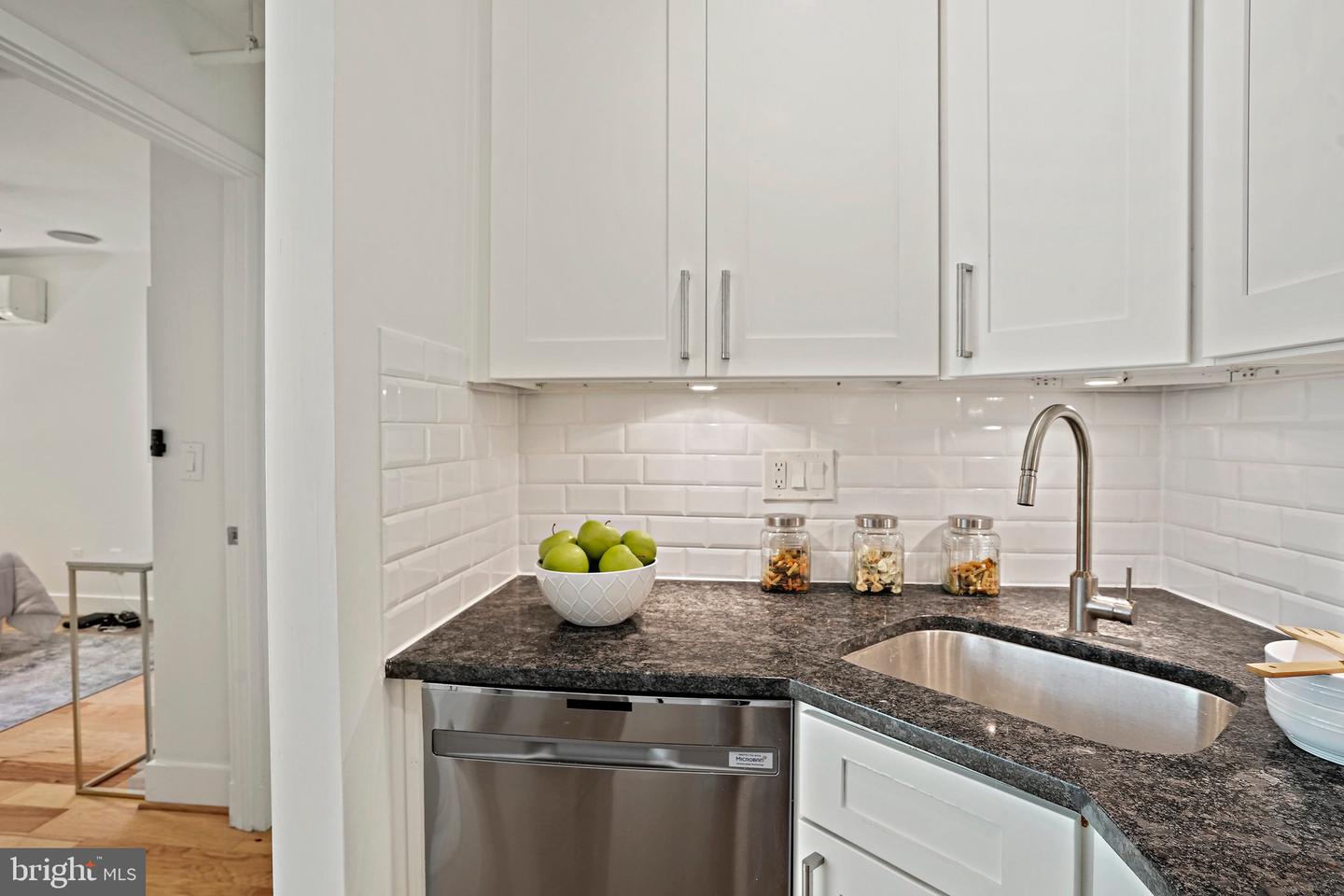 1514 NEWTON ST NW #103, WASHINGTON, District Of Columbia 20010, 1 Bedroom Bedrooms, ,1 BathroomBathrooms,Residential,For sale,1514 NEWTON ST NW #103,DCDC2226168 MLS # DCDC2226168