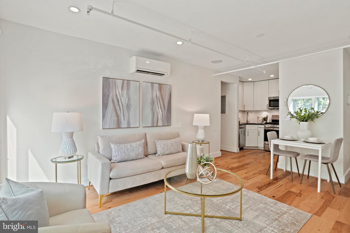1514 NEWTON ST NW #103, WASHINGTON, District Of Columbia 20010, 1 Bedroom Bedrooms, ,1 BathroomBathrooms,Residential,For sale,1514 NEWTON ST NW #103,DCDC2226168 MLS # DCDC2226168