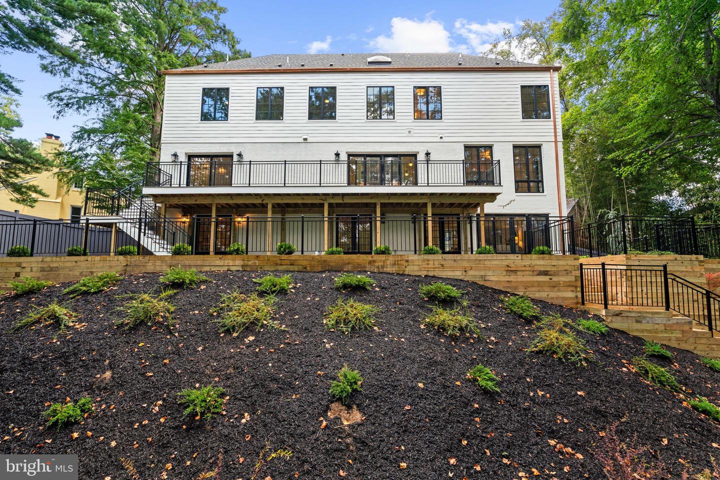 2850 ARIZONA TER NW, WASHINGTON, District Of Columbia 20016, 6 Bedrooms Bedrooms, ,6 BathroomsBathrooms,Residential,For sale,2850 ARIZONA TER NW,DCDC2226348 MLS # DCDC2226348