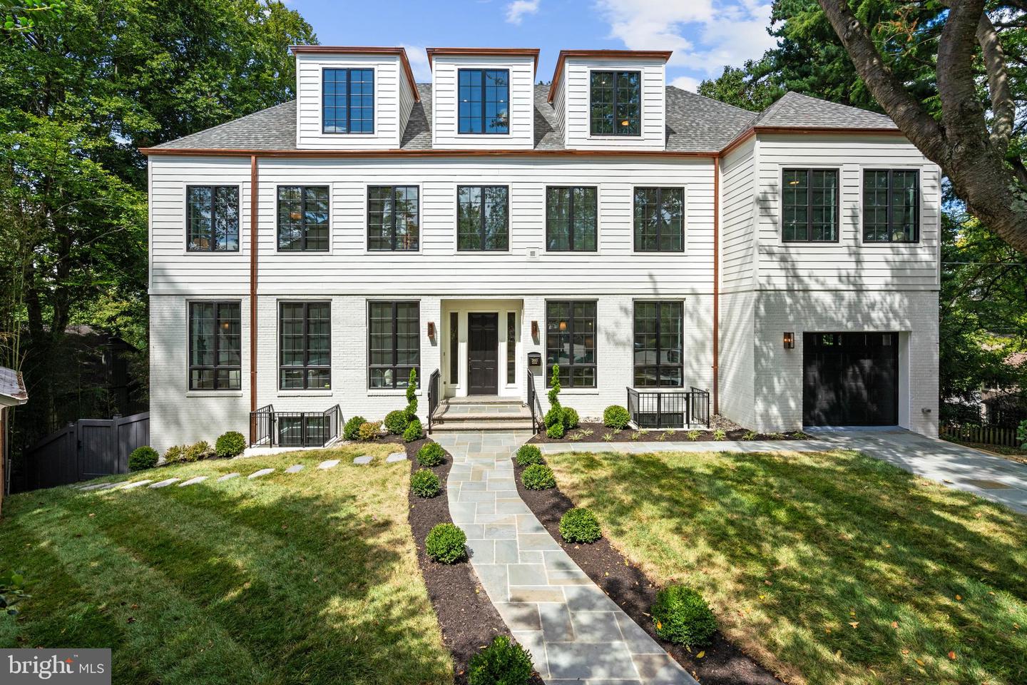 2850 ARIZONA TER NW, WASHINGTON, District Of Columbia 20016, 6 Bedrooms Bedrooms, ,6 BathroomsBathrooms,Residential,For sale,2850 ARIZONA TER NW,DCDC2226348 MLS # DCDC2226348