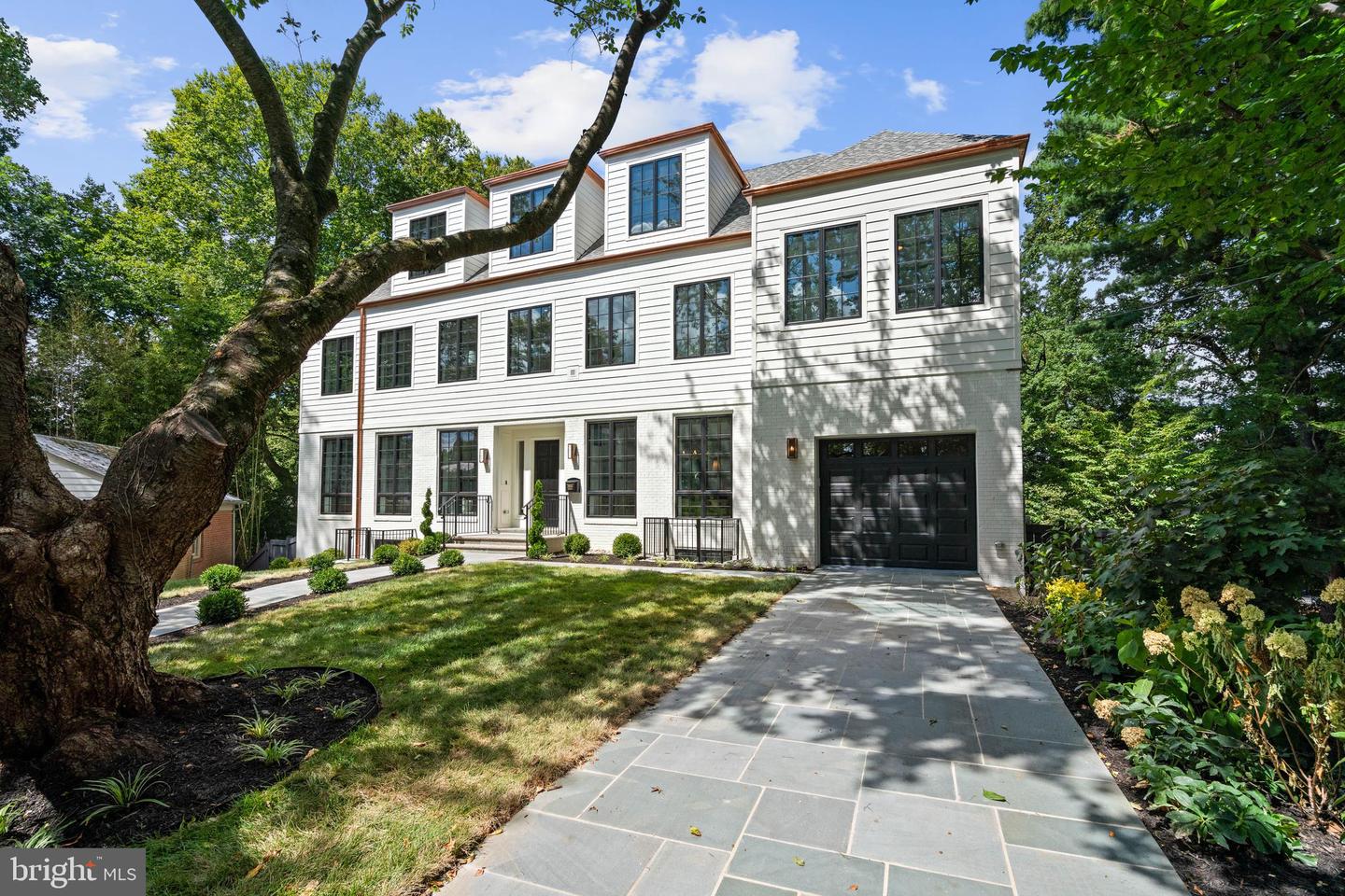 2850 ARIZONA TER NW, WASHINGTON, District Of Columbia 20016, 6 Bedrooms Bedrooms, ,6 BathroomsBathrooms,Residential,For sale,2850 ARIZONA TER NW,DCDC2226348 MLS # DCDC2226348