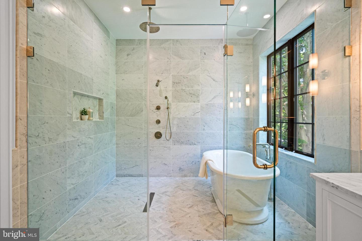 2850 ARIZONA TER NW, WASHINGTON, District Of Columbia 20016, 6 Bedrooms Bedrooms, ,6 BathroomsBathrooms,Residential,For sale,2850 ARIZONA TER NW,DCDC2226348 MLS # DCDC2226348