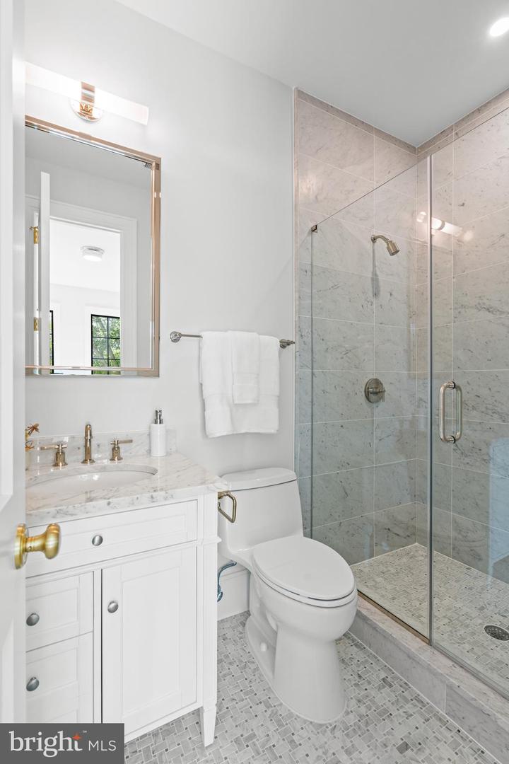 2850 ARIZONA TER NW, WASHINGTON, District Of Columbia 20016, 6 Bedrooms Bedrooms, ,6 BathroomsBathrooms,Residential,For sale,2850 ARIZONA TER NW,DCDC2226348 MLS # DCDC2226348