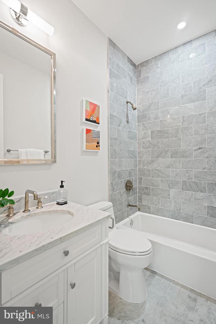 2850 ARIZONA TER NW, WASHINGTON, District Of Columbia 20016, 6 Bedrooms Bedrooms, ,6 BathroomsBathrooms,Residential,For sale,2850 ARIZONA TER NW,DCDC2226348 MLS # DCDC2226348