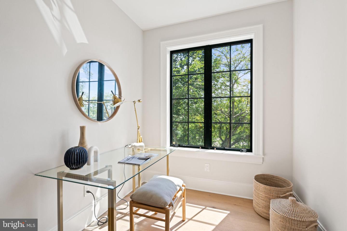 2850 ARIZONA TER NW, WASHINGTON, District Of Columbia 20016, 6 Bedrooms Bedrooms, ,6 BathroomsBathrooms,Residential,For sale,2850 ARIZONA TER NW,DCDC2226348 MLS # DCDC2226348
