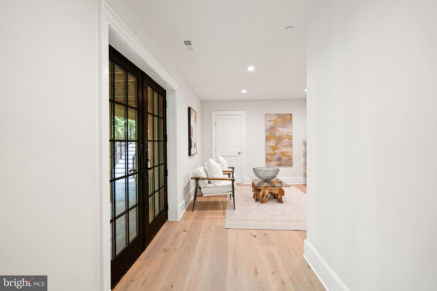 2850 ARIZONA TER NW, WASHINGTON, District Of Columbia 20016, 6 Bedrooms Bedrooms, ,6 BathroomsBathrooms,Residential,For sale,2850 ARIZONA TER NW,DCDC2226348 MLS # DCDC2226348