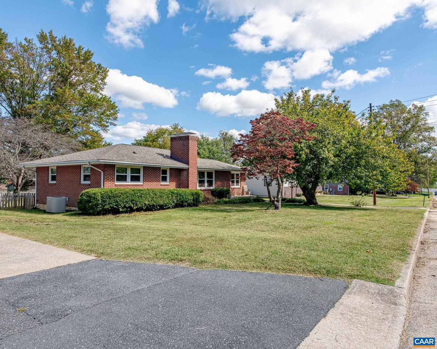 1837 S. TALBOTT PL, WAYNESBORO, Virginia 22980, 3 Bedrooms Bedrooms, ,2 BathroomsBathrooms,Residential,For sale,1837 S. TALBOTT PL,669839 MLS # 669839