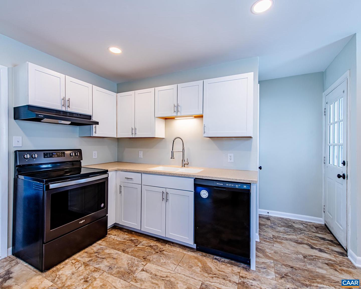 1837 S. TALBOTT PL, WAYNESBORO, Virginia 22980, 3 Bedrooms Bedrooms, ,2 BathroomsBathrooms,Residential,For sale,1837 S. TALBOTT PL,669839 MLS # 669839