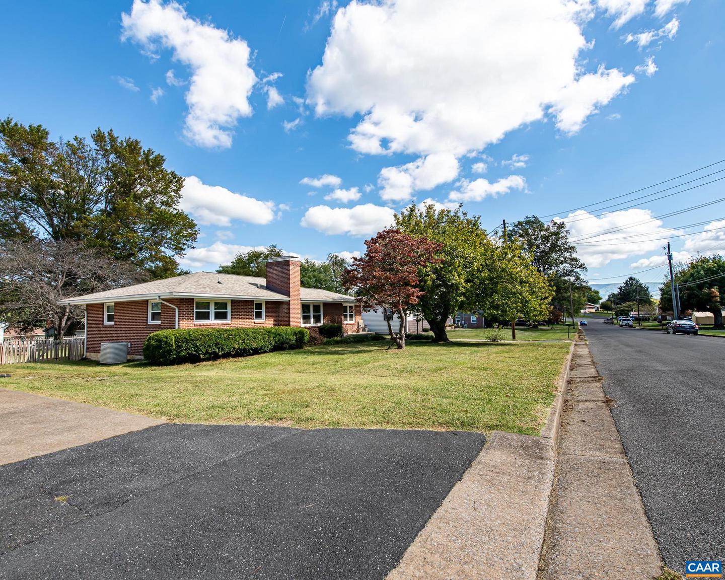 1837 S. TALBOTT PL, WAYNESBORO, Virginia 22980, 3 Bedrooms Bedrooms, ,2 BathroomsBathrooms,Residential,For sale,1837 S. TALBOTT PL,669839 MLS # 669839