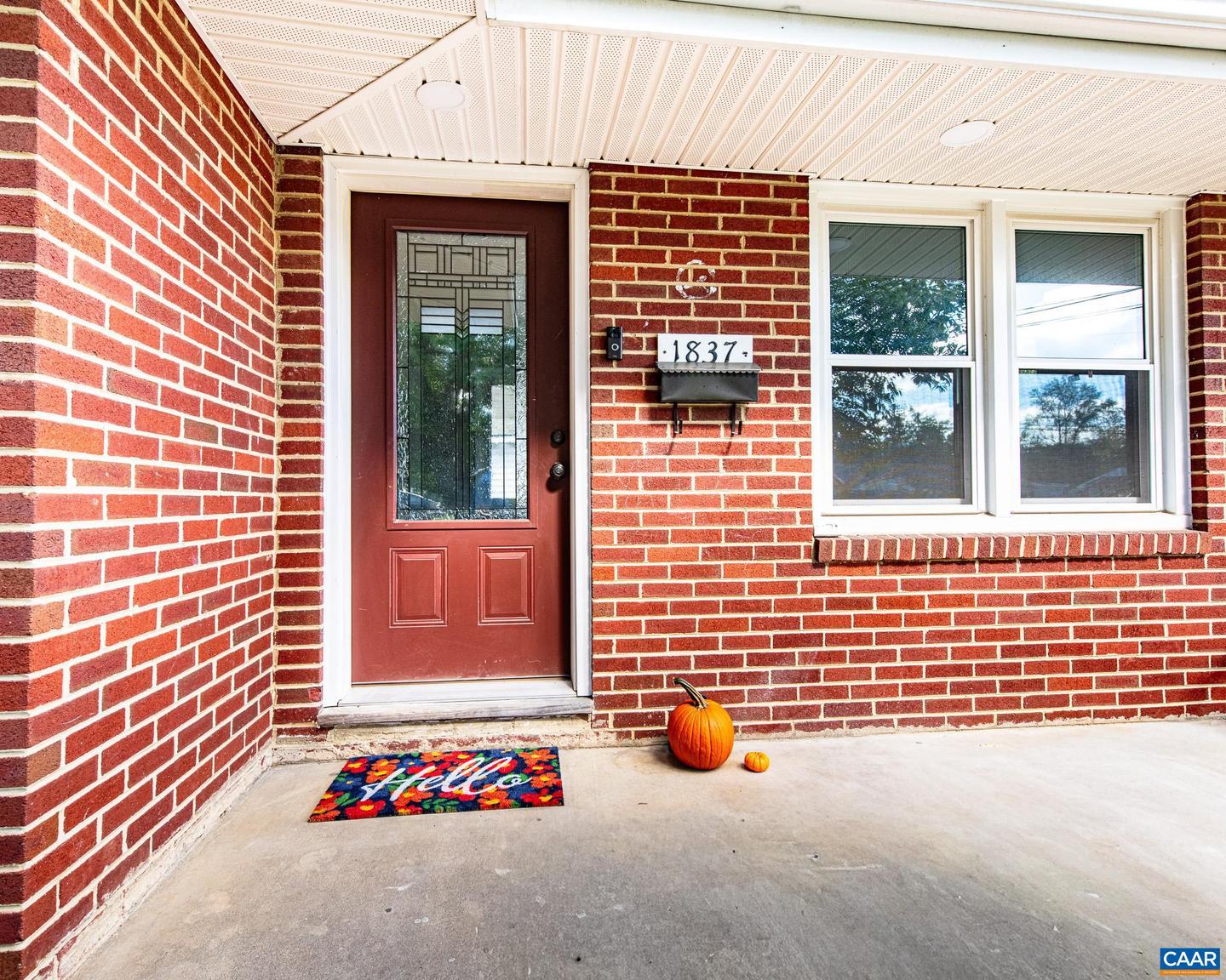 1837 S. TALBOTT PL, WAYNESBORO, Virginia 22980, 3 Bedrooms Bedrooms, ,2 BathroomsBathrooms,Residential,For sale,1837 S. TALBOTT PL,669839 MLS # 669839