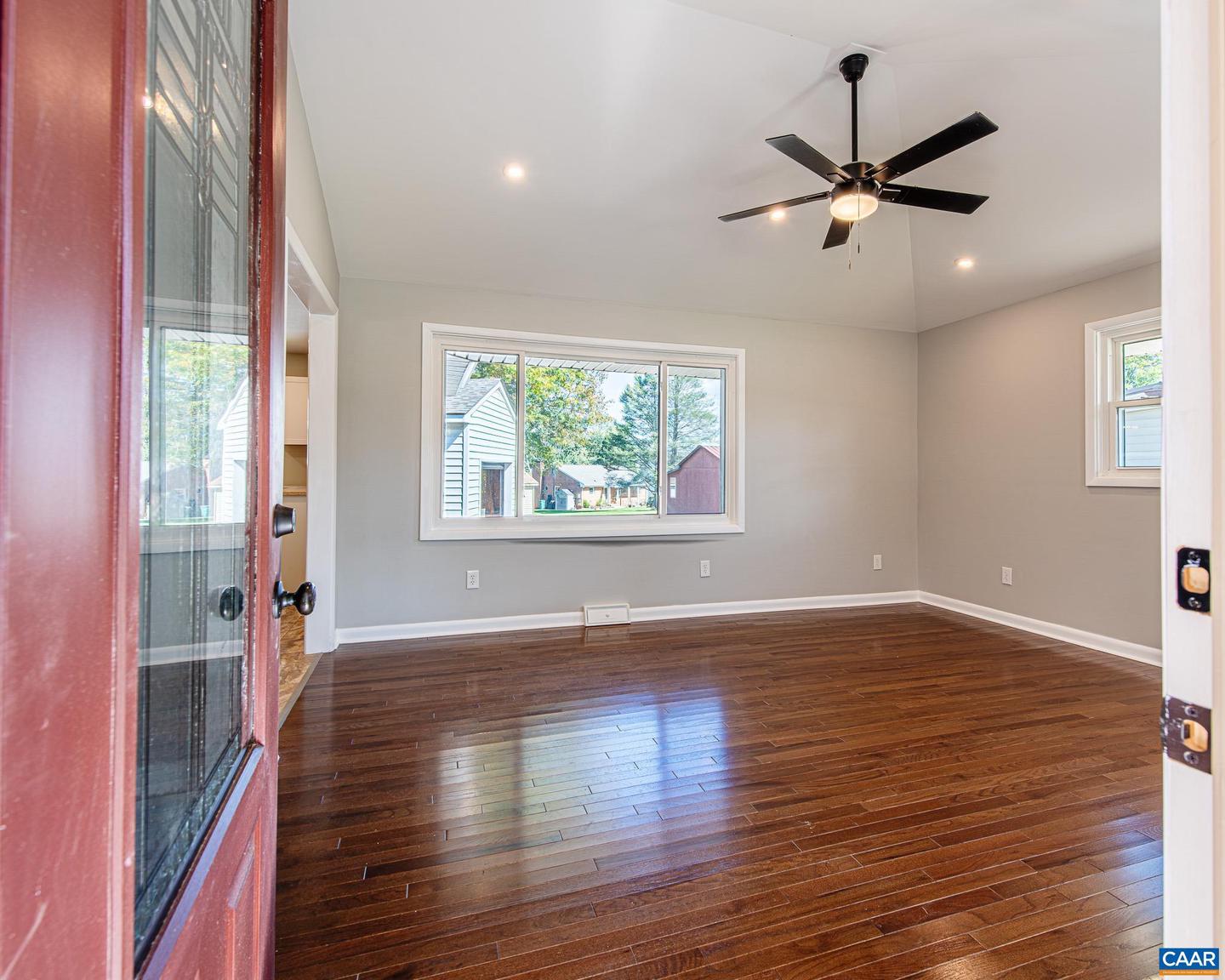 1837 S. TALBOTT PL, WAYNESBORO, Virginia 22980, 3 Bedrooms Bedrooms, ,2 BathroomsBathrooms,Residential,For sale,1837 S. TALBOTT PL,669839 MLS # 669839