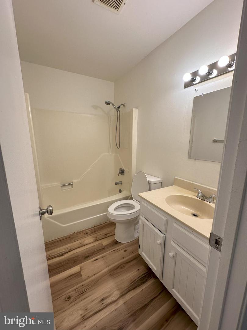 12 MANCHESTER CT, FREDERICKSBURG, Virginia 22408, 3 Bedrooms Bedrooms, ,1 BathroomBathrooms,Residential,For sale,12 MANCHESTER CT,VASP2036822 MLS # VASP2036822